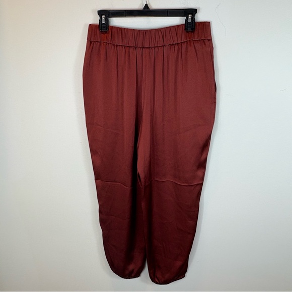 ❄️ EXPRESS Cropped Pants - Picture 3 of 10